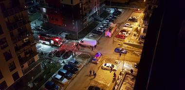 Acumulare de gaze într-un bloc din Braşov, locatarii din 63 de apartamente fiind evacuaţi. FOTO