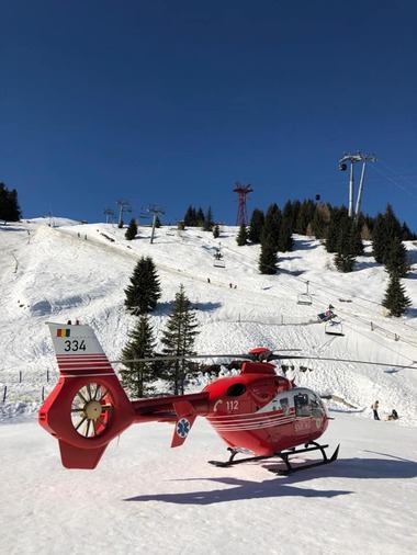 Turist francez accidentat în Munţii Făgăraş, salvat cu elicopterul SMURD. VIDEO