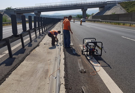 Restricţii pe diferite sectoare din Autostrada A 1 pentru lucrări de reparaţii 