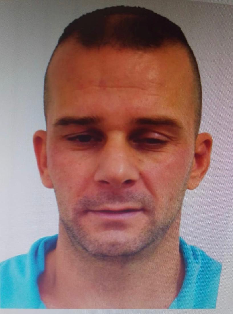 Dâmboviţa: Deţinutul evadat a fost prins în Găeşti, în zona unui restaurant unde a lucrat anul trecut