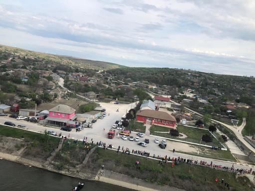 UPDATE Constanţa: Adolescentul care a intrat în Dunăre şi nu a mai ieşit la mal a fost găsit de scafandri; băiatul a fost preluat, în hipotermie şi fără semne vitale, de elicopterul SMURD pentru a fi dus la spital FOTO, VIDEO