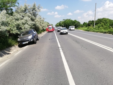 Constanţa: Mircea Băsescu a provocat un accident rutier în urma căruia două persoane au fost rănite