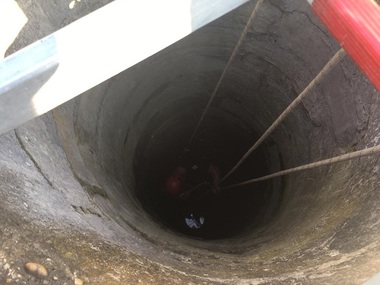 Doi ciobani au fost găsiţi morţi într-o fântână din judeţul Dolj