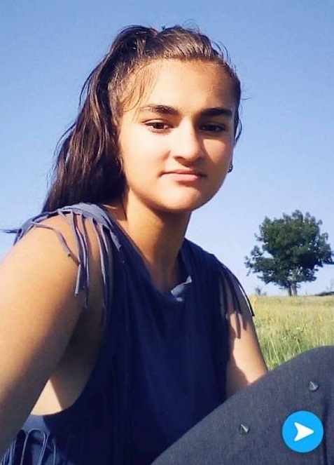 O fată de 15 ani din comuna Tâmna, judeţul Mehedinţi, dată dispărută