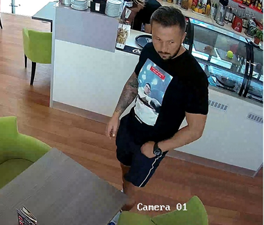 Poliţia Capitalei solicită sprijinul cetăţenilor pentru identificarea unui bărbat care a agresat o femeie într-o cafenea din Sectorul 6. FOTO