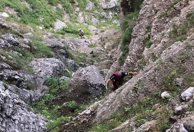 Doi turişti rămaşi blocaţi în Masivul Caraiman, recuperaţi de salvamontişti
