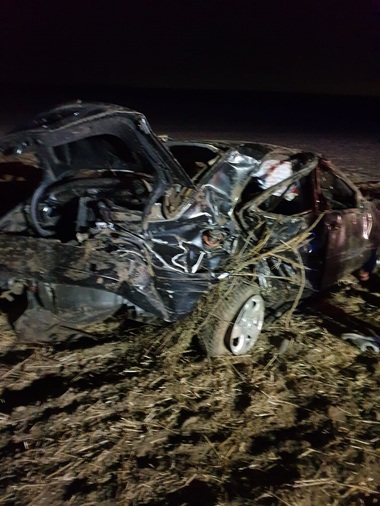 Constanţa: Un bărbat a murit şi alte două persoane au fost rănite, după ce maşina în care se aflau s-a răsturnat - FOTO
