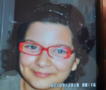Fată de 13 ani din Timişoara, dată dispărută după ce a plecat spre şcoală şi nu a mai revenit