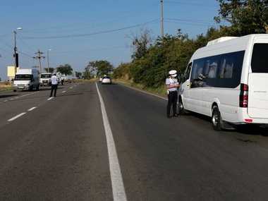 Bunuri în valoare de peste 22 de milioane de lei, confiscate după controale ale poliţiştilor pentru descurajarea contrabandei şi a comerţului cu produse contrafăcute