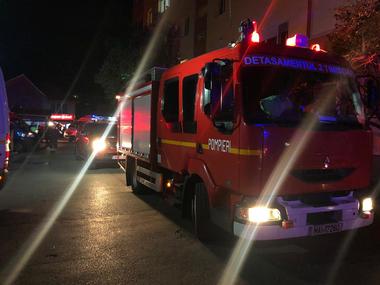 Timişoara: Nu au fost identificate substanţe toxice în blocul în care locatarii au reclamat miros de insecticid; oamenii se pot întoarce în locuinţe