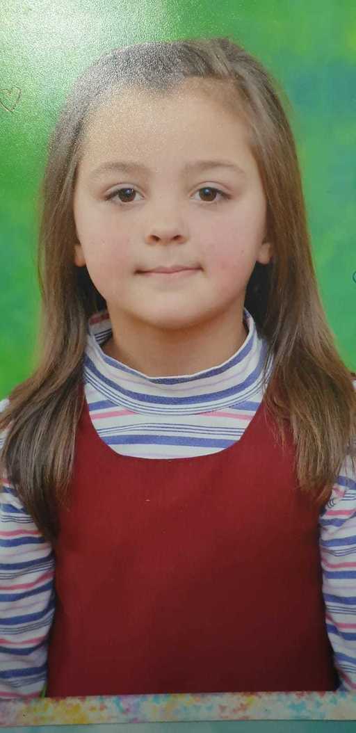 Botoşani: Poliţiştii caută o fată de 10 ani care nu s-a mai întors acasă de la şcoală