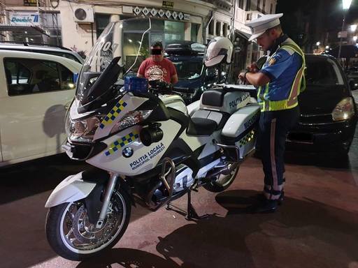 Poliţia Locală Bucureşti a aplicat amenzi de peste 1,8 milioane de lei taximetriştilor, în 2019; ”punctele problemă” din Capitală sunt Centrul Istoric, Gara de Nord, magazinul Unirea, zona Alba Iulia sau staţiile de taxi din apropierea marilor spitale