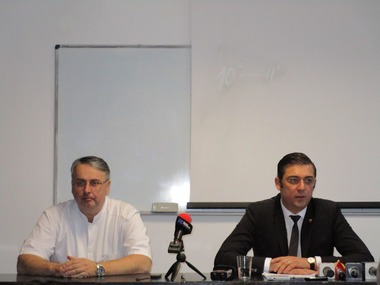 Preşedintele CJ Constanţa cere izolarea posibilelor căi de acces pentru animale în Spitalul Judeţean, după ce mai multe pisici au sărit din tavan în unitatea medicală