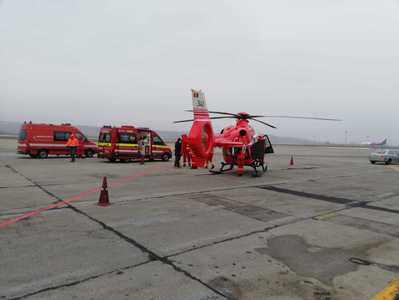 Elicopterul SMURD de la Jibou a revenit pe Aeroportul Internaţional Cluj-Napoca, unde predase un pacient, din cauza unor probleme tehnice -  VIDEO
