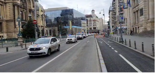 Douăzeci de dosare penale pentru comercializare de produse contrafăcute şi amenzi de 28.000 de lei, după razia din Târgul Vitan din Capitală - VIDEO