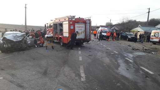 Accident cu şapte victime pe DN 2F, în judeţul Vaslui; a fost activat Planul roşu de intervenţie