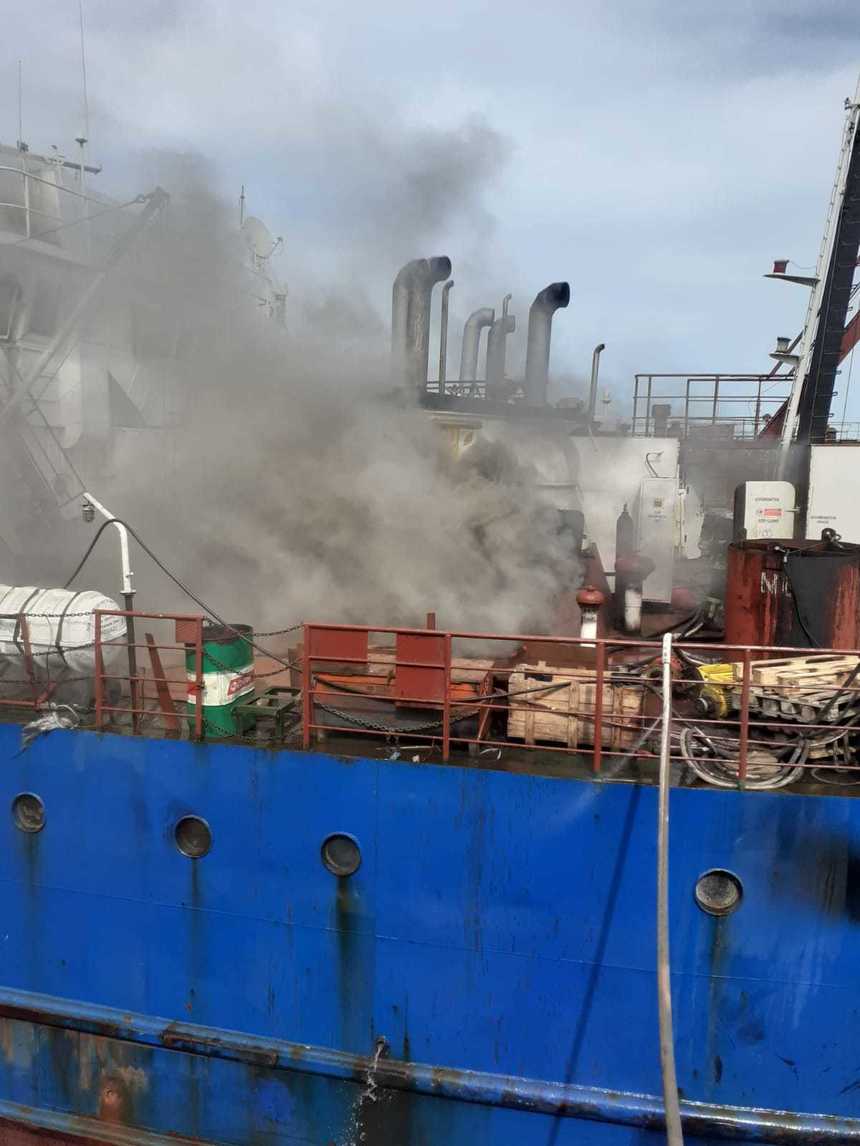 Incendiu la o navă aflată în Portul Midia