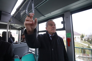 Dosar penal după ce un buzoian a reclamat că Primăria şi societatea de transport în comun nu au dispus testarea tuturor angajaţilor, după confirmarea unui caz de COVID-19