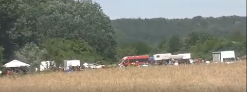 Dolj: Bărbat amendat cu 3.000 de lei pentru că a organizat o expoziţie de cabaline la care au participat 80 de persoane şi nu au fost respectate regulile de distanţare - VIDEO