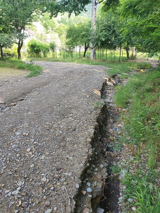 Buzău: Pagubele produse de precipitaţiile abundente, evaluate la peste 11 milioane de lei