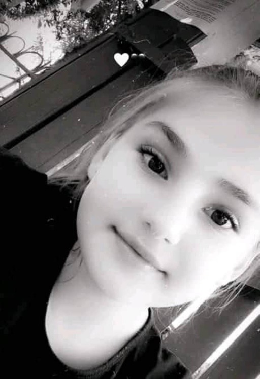 Botoşani: Fată de 13 ani, căutată de poliţişti după ce a plecat de acasă 
