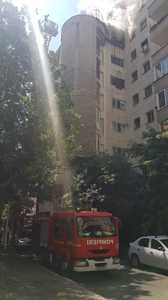 Incendiu puternic într-un apartament din Craiova. Mai multe persoane au fost evacuate