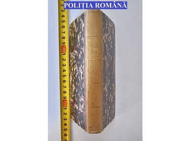 Carte datând din 1787 şi furată de la Biblioteca Academiei Române - Filiala Cluj, găsită la o casă de licitaţii din Budapesta şi recuperată de poliţişti 