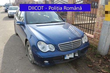 Percheziţii ale DIICOT Neamţ la o grupare care se ocupa cu şantaj, camătă/ Membrii acesteia ar fi ameninţat angajaţi şi clienţi ai unor săli de jocuri de noroc pentru a plăti "taxă de protecţie"