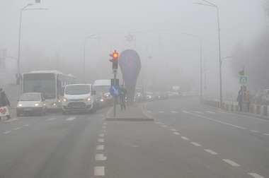 UPDATE - Cinci accidente rutiere s-au produs pe Calea Turzii din Cluj-Napoca, fiind implicate 13 autoturisme, fără a exista persoane rănite/ O firmă, amendată pentru neîntreţinerea drumului pe timp de iarnă