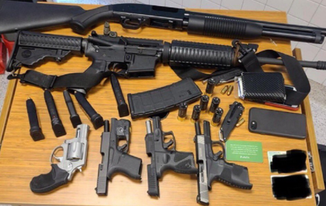 Poliţia Română: Aproape 650 de arme, 11 tone de articole pirotehnice şi 37 de kilograme de mercur, indisponibilizate de la începutul anului 