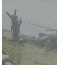 Un elicopter militar american a aterizat forţat pe un câmp din judeţul Constanţa - VIDEO