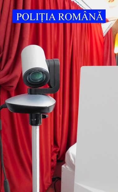 Unsprezece persoane cercetate într-un dosar de evaziune fiscală în domeniul activităţilor de videochat, prejudiciul fiind estimat la 2,5 milioane de lei - FOTO