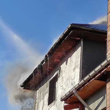 Incendiul de la mănăstirea din Agigea, provocat în mod intenţionat. Un bărbat a dat foc în urma unor neînţelegeri cu stareţul mănăstirii, el fiind reţinut