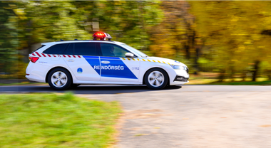 Ungaria - Cinci români, suspectaţi că au furat 121 de televizoare dintr-un camion