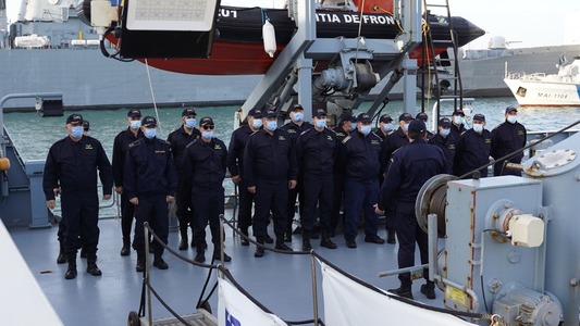 Nava Poliţiei de Frontieră care a participat la o operaţiune de combatere a migraţiei în Marea Mediterană a revenit la Constanţa /  Poliţiştii de frontieră au salvat în ultimele patru luni peste 2.000 de migranţi aflaţi în pericol 