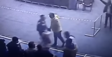 Un tânăr pugilist acuză un antrenor de agresiune. Cum se apără tehnicianul acuzat că a spart arcada tânărului campion - VIDEO
