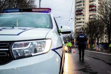 Acţiune a Poliţiei Capitalei pentru depistarea conducătorilor auto care conduc sub influenţa băuturilor alcoolice sau a substanţelor psihoactive – 69 de sancţiuni contravenţionale şi 5 dosare penale / Şofer prins cu 116 kilometri la oră în localitate 