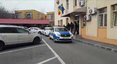 Dolj: Patru agenţi de la o firmă de pază, arestaţi preventiv după ce au agresat doi bărbaţi într-o benzinărie şi au provocat distrugeri - VIDEO