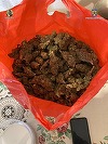 Trei persoane, prinse în flagrant când vindeau două kilograme de cannabis în judeţul Timiş / Şapte percheziţii au avut loc în Arad şi Timiş, iar doi dintre cei implicaţi au fost arestaţi preventiv