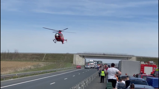 Timiş: Trei persoane decedate, printre care un copil, şi alte trei persoane rănite, într-un accident rutier produs pe autostrada A1