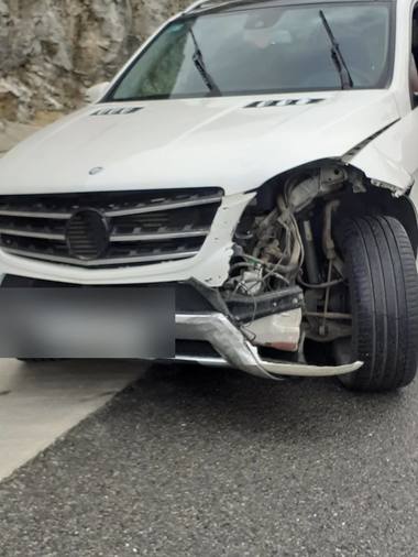 Cluj - Accident pe A3, o fetiţă de 12 ani a primit îngrijiri la faţa locului  