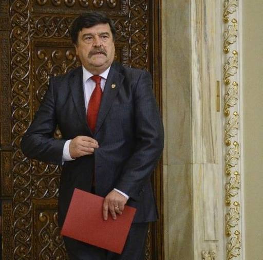 Prefectul Capitalei Toni Greblă, primele declaraţii despre incidentul de la metrou: Putea să fie deosebit de grav, s-a încheiat. Au fost evacuate toate persoanele / Va fi făcută o anchetă pentru a se vedea cauza incendiului 