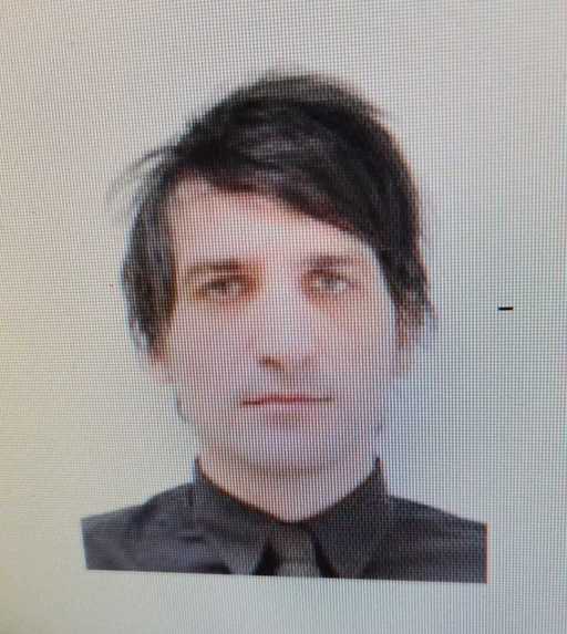 Bărbatul suspectat că şi-a ucis iubita, i-a învelit trupul în saci de gunoi şi l-a aruncat, prins în judeţul Bihor  