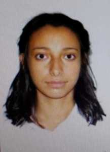 Braşov: Fată de 17 ani, dată dispărută după ce a plecat dintr-un centru de plasament către şcoală şi nu a revenit / Poliţiştii o caută  