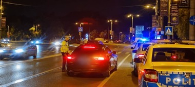 Acţiune în Capitală pentru depistarea şoferilor care conduc sub influenţa alcoolului sau a substanţelor psihoactive –  11 infracţiuni şi 24 de permise reţinute / Bărbat cu permisul suspendat, depistat cu alcoolemie de peste 1 la mie  