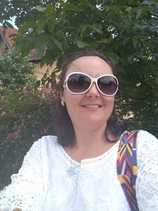 Românca ucisă de un rechin în timp ce se afla în vacanţă în Egipt avea 44 de ani şi era din Suceava