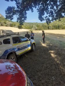 UPDATE - Tulcea: Misiune de căutare salvare în Munţii Măcinului - Doi bărbaţi au cerut ajutor după ce s-au rătăcit / Bărbaţii, găiţi de salvatori