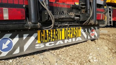 Restricţii de circulaţie pe drumurile naţionale şi europene din judeţul Buzău, între orele 10:00-20:00, pentru vehiculele cu masa totală maximă autorizată mai mare de 7,5 tone