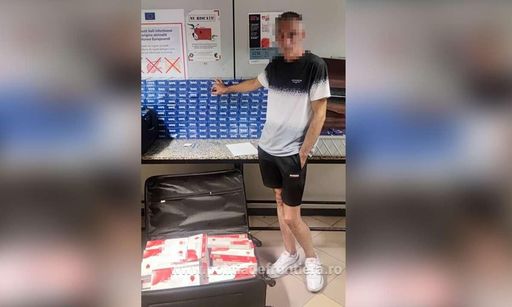 Un român a adus în ţară, cu avionul aproape 4000 de pachete cu ţigări luate din duty free. El este cercetat pentru contrabandă
