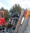 Vâlcea: Camion încărcat cu oi, răsturnat pe DN 67 / Mai multe animale au murit, fiind solicitată intervenţia DSVSA